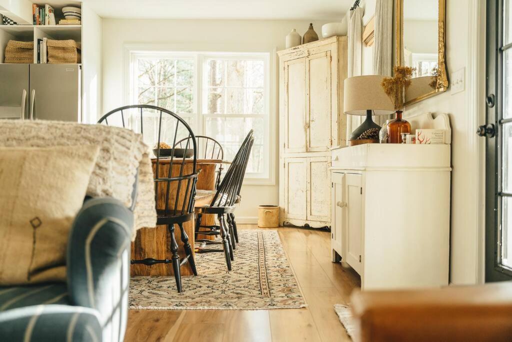 Cozy Cottage, Hot Tub, Fire Pit, 15Min To Hudson And Hiking Catskill Buitenkant foto
